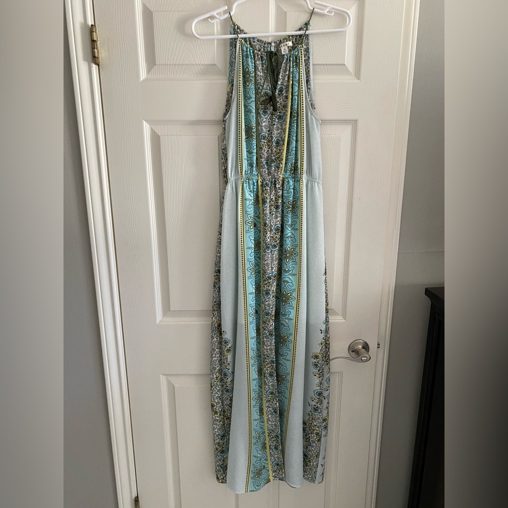 Sleeveless Greek-Goddess Style Maxi Dress size M